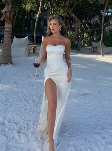 EVenz - Outcast - CARMENNE-MAXI-DRESS-IVORY6.jpg