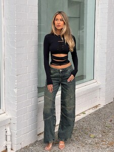 EVenz - Outcast - COLTER LONG SLEEVE TOP BLACK Tops (4).jpg