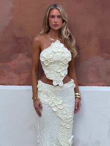 EVenz - Outcast - PALMINA-TOP-WHITE-AND-PALMINA-MIDI-SKIRT-WHITE3.jpg
