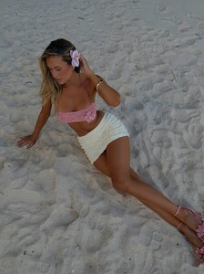 EVenz - Outcast - RIAANE-TOP-PINK11.jpg