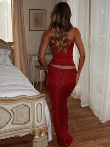 EVenz - Outcast - SOLAFLOWERCORSETTOPREDSHIMMER_SOLAFLOWERMAXISKIRTREDSHIMMER3.jpg