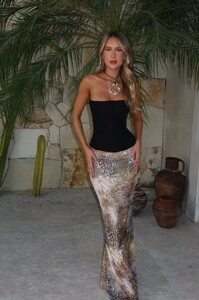 EVenz - Outcast - SOLA MESH CORSET TOP BLACK Corset_SOLACORSETBLACK4.jpg