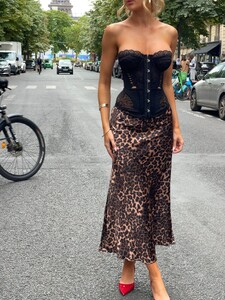 EVenz - Outcast - TEMPTATION CORSET BLACK Lingerie Corset_TEMPTATIONCORSETBLACK1.jpg