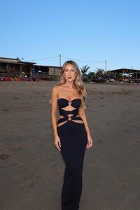 EVenz - Outcast - VIORA MAXI DRESS BLACK Maxi Dress_vioradress6.jpg