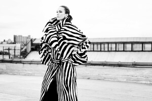 Flaunt Mag n201_3.jpg