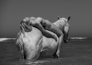 Genevieve Morton - Official Site [2025.12.07] Email.jpg