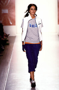 GilrsRuleSpringSummer2000NewYorkFashionWeek7.jpg