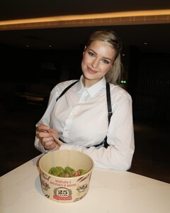 MKubiskova - 07_2025-01-18_1440x1800.jpg