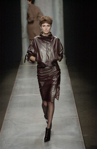 Marcel Marongiu 2001 Women RTW 48.jpg