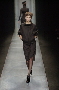 Marcel Marongiu 2001 Women RTW 5.jpg