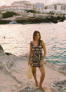 MelitaS - PoolsidePar - JamaicaVKnitDressCoconutF2.jpg