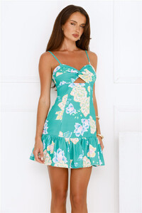 NSole - HMolly - Flirty Sparks Mini Dress Green - Image 2_39A3445_1747362557.jpg