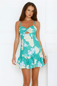 NSole - HMolly - Flirty Sparks Mini Dress Green - Image 4_39A3448_1747362557.jpg