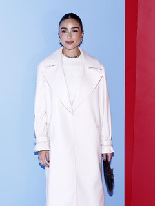 Olivia Culpo - Sports Illustrated Swimsuit [2025.11.24] Lifestyle.jpg