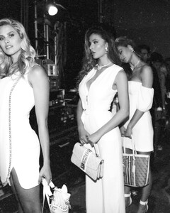 OriolaM - 2019-05-11_1440x1795 (GuessShowMay'19)_01.jpg