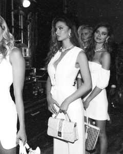 OriolaM - 2019-05-11_1440x1795 (GuessShowMay'19)_02.jpg