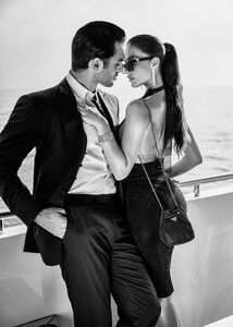 OriolaM - GUESS 2023 Holiday - GUESS_Matteo_Bocelli_4.jpg