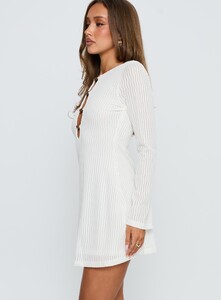 ParisG - PrPolly - Calibre Long Sleeve Mini Dress Cream-8 - 3-Model-Paris-Us2.jpg