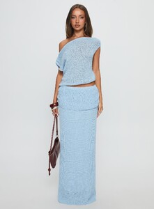 ParisG - PrPolly - Courter Boucle Off Shoulder Top Blue-6 - 6-Model-Paris-Us2.jpg