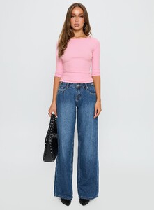 ParisG - PrPolly - Elaia 3_4 Sleeve Top Pink-8 - 6-Model-Paris-Us2.jpg