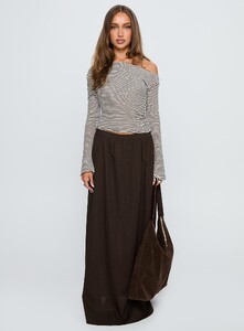 ParisG - PrPolly - Hallee Maxi Skirt Brown-8 - 6-Model-Paris-Us2.jpg