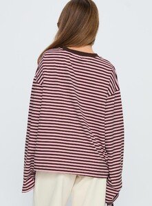 ParisG - PrPolly - Settle Down Long Sleeve Top Pink _ Brown Str-8 - 4-Model-Paris-Us2.jpg