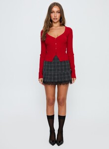 ParisG - PrPolly - Sticks And Stones Lace Mini Skirt Black-8 - 6-Model-Paris-Us2.jpg