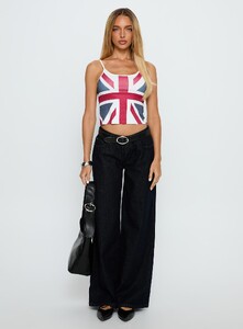 SG - PrPolly - Carrie Cami Top Crimson-8 - 6-Model-Shelby-Us2.jpg