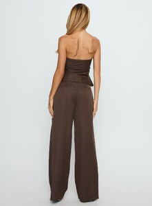 SG - PrPolly - Natilee Relaxed Tailored Pants Brown Pinstri-10 - 4-Model-Shelby-Us2.jpg