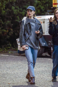 Screenshot 2025-12-04 at 14-16-32 Лили Коллинз _ Lily Collins.png