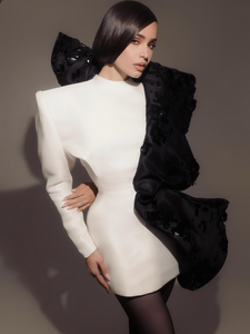 Screenshot 2025-12-21 at 17-09-59 Sofia Carson _ София Карсон.png