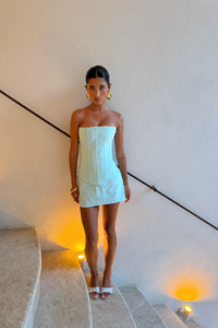 SelinaA - Hntr - Aura Mini _ Aqua_Artboard_3.png