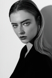 StaceyLG - NewWorld Port - 1588221699.jpg