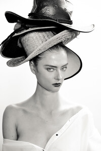 StaceyLG - NewWorld Port - 1588221744.jpg