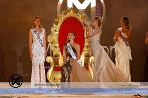 TaniaM_miss-world-spain-2019-crowned-3.jpg
