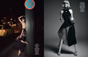 Vogue Greece 12-2025_4.jpg