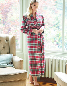 W_Dressing_Gown_Gaia_Tartan_JULY2510065-1860px_540x.jpg