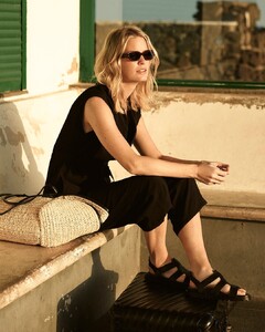 Whistles SS25_17.jpg