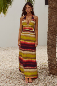 XYLAHALTERLOWPLUNGEMAXIDRESS-ANABELLRED-09.jpg