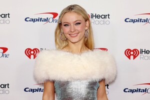 Zara_Larsson_at_Z100_s_iHeartRadio_Jingle_Ball_2025_in_New_York_12-10-20250027.jpg