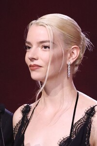 anya7-20.jpg