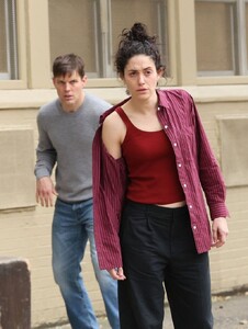 emmy-rossum-filming-furious-in-nyc-november-2025-0.jpg