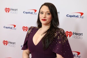 kat-dennings-12.jpg