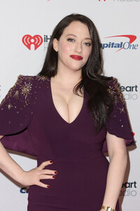 kat-dennings-15.jpg