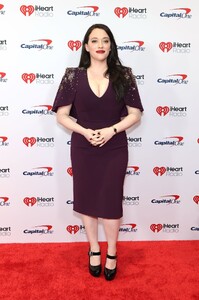 kat-dennings-3.jpg