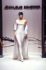 lydia loison js9827.jpg