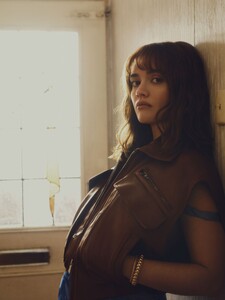 olivia-cooke-for-sunday-times-style-december-2025-6.jpg