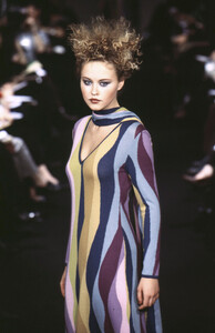 rebekka botzem jl9720-.jpg