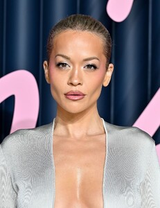 rita-ora-25.jpg