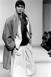 robin osler-Nino Cerruti Fall 1984 Ready to Wear Runway Showbb.jpg